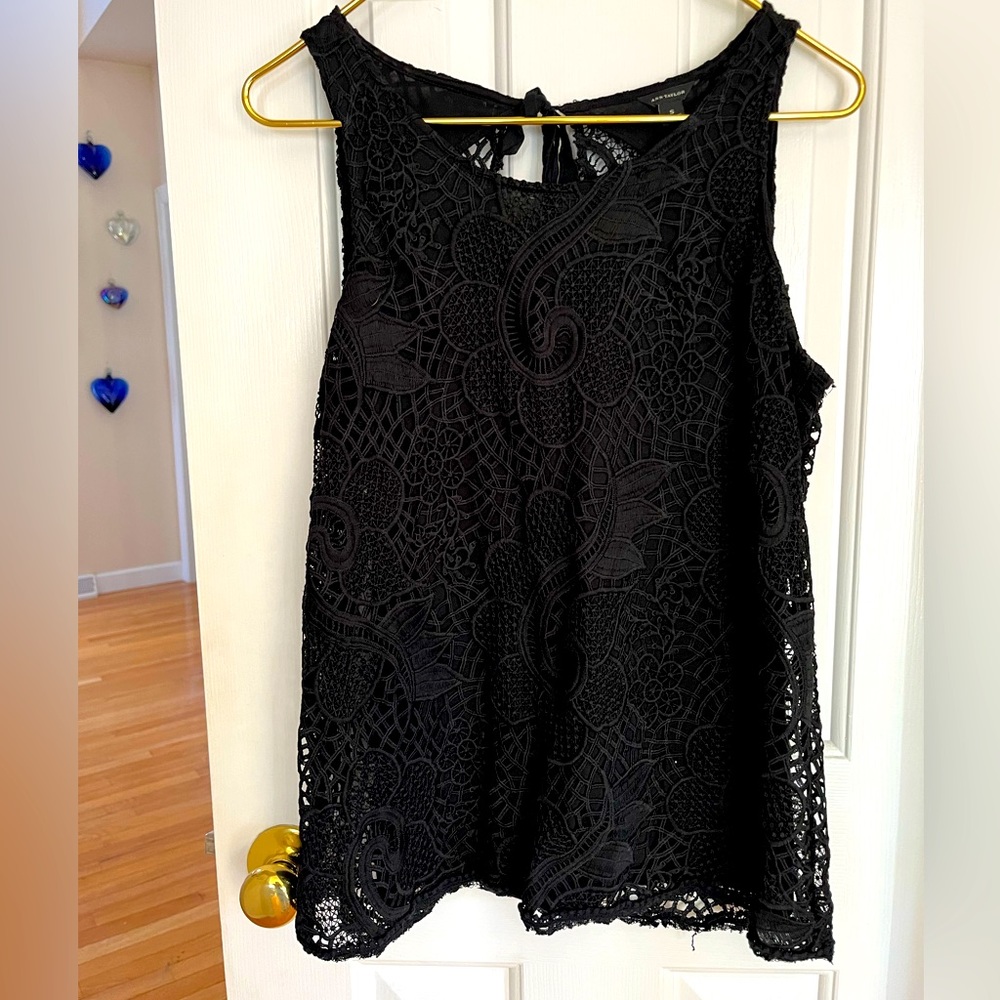 Black sleeveless top